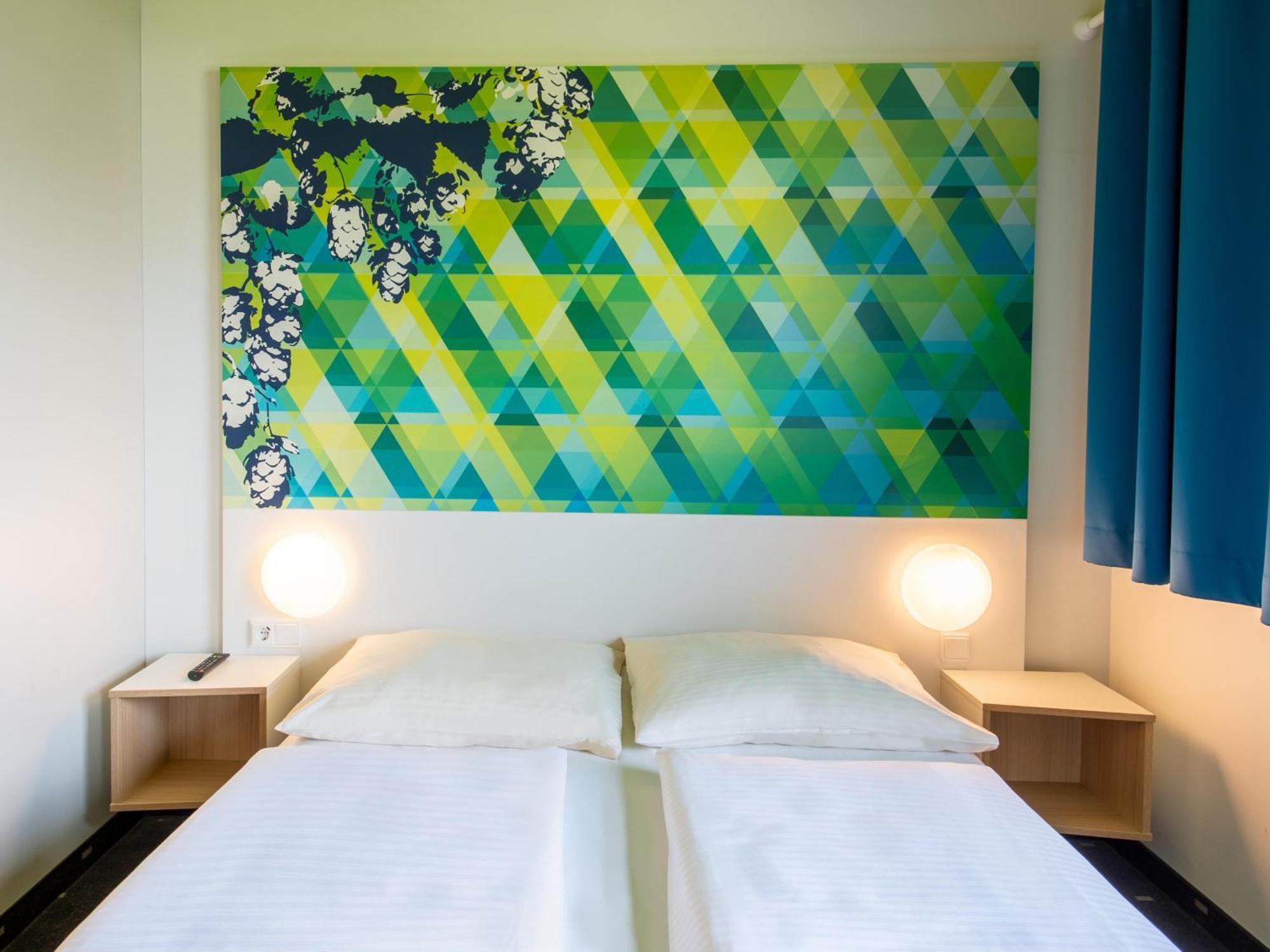 B&B Hotel Erlangen-Sued Exterior photo